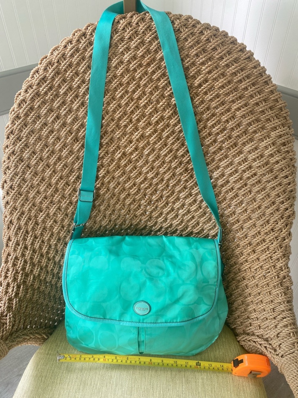 Coach Aqua Messenger Signature Crossbody or Shoulder Bag. Excellent Condition.